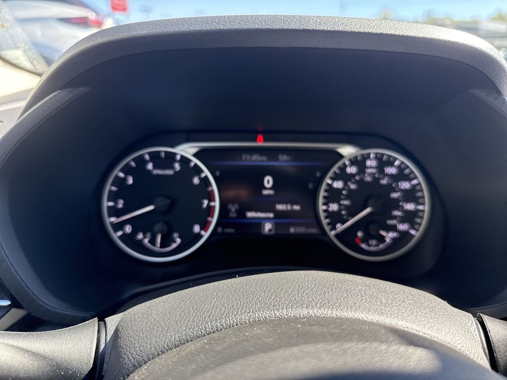 2025 Nissan Sentra SR - Photo 11