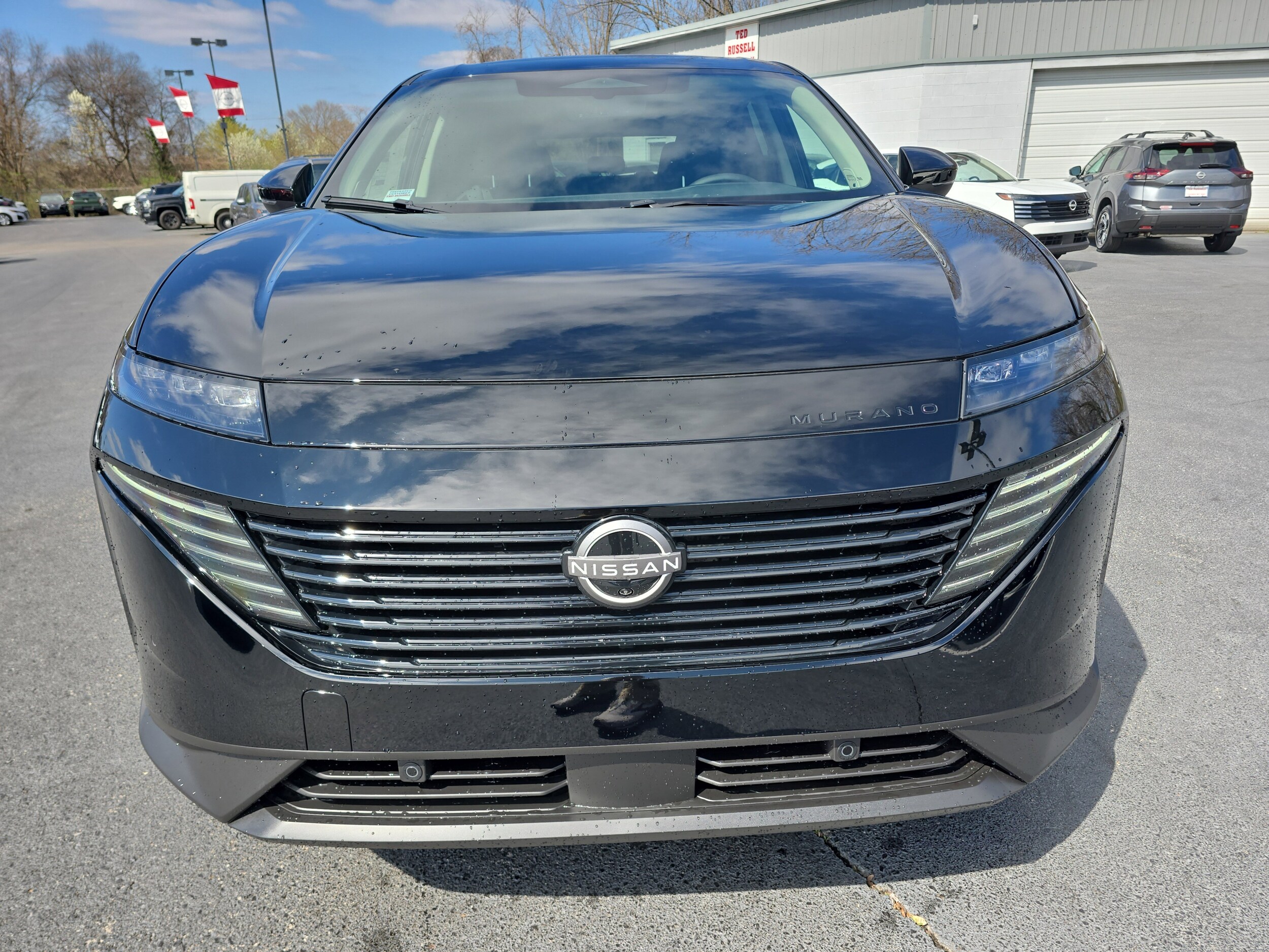 2025 Nissan Murano SL photo 2