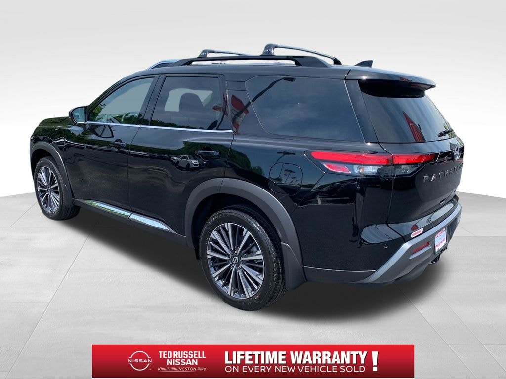 New 2026 Nissan Pathfinder Platinum SUV