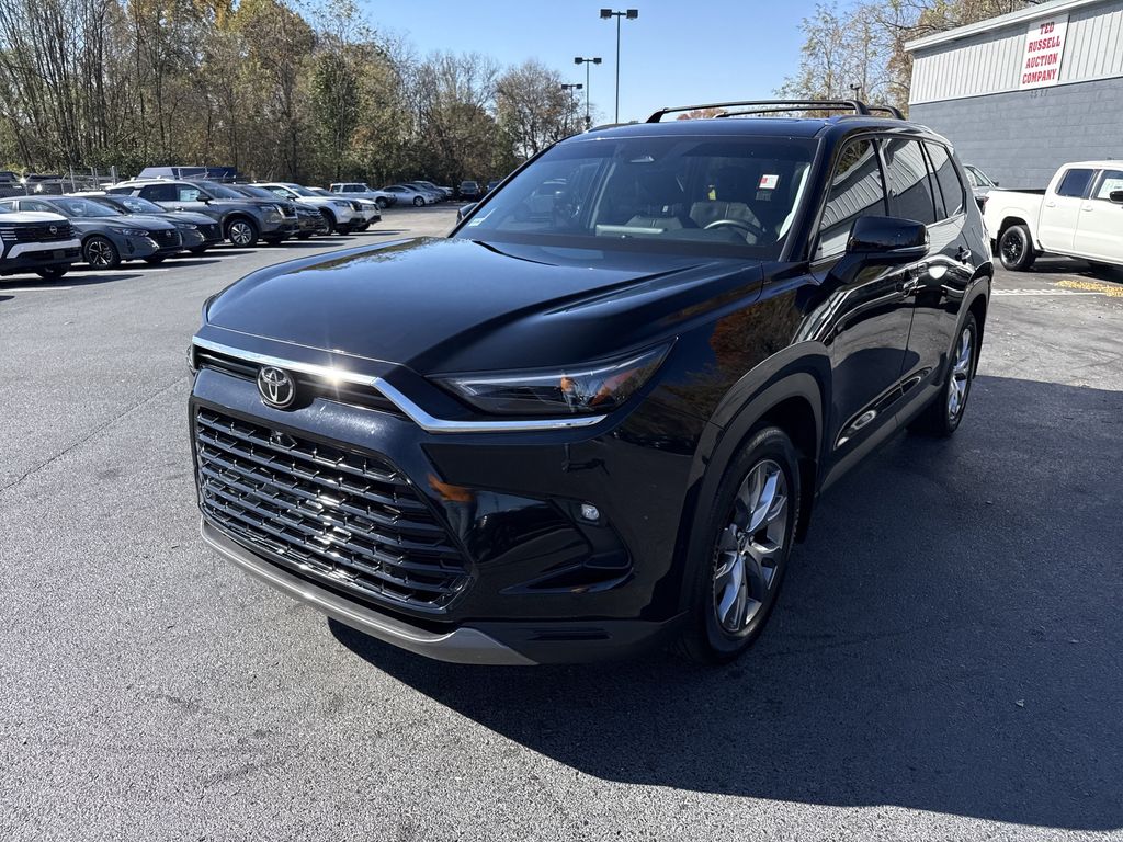 2024 Toyota Grand Highlander Limited's photo