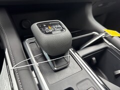 2025 Nissan Pathfinder SL SUV