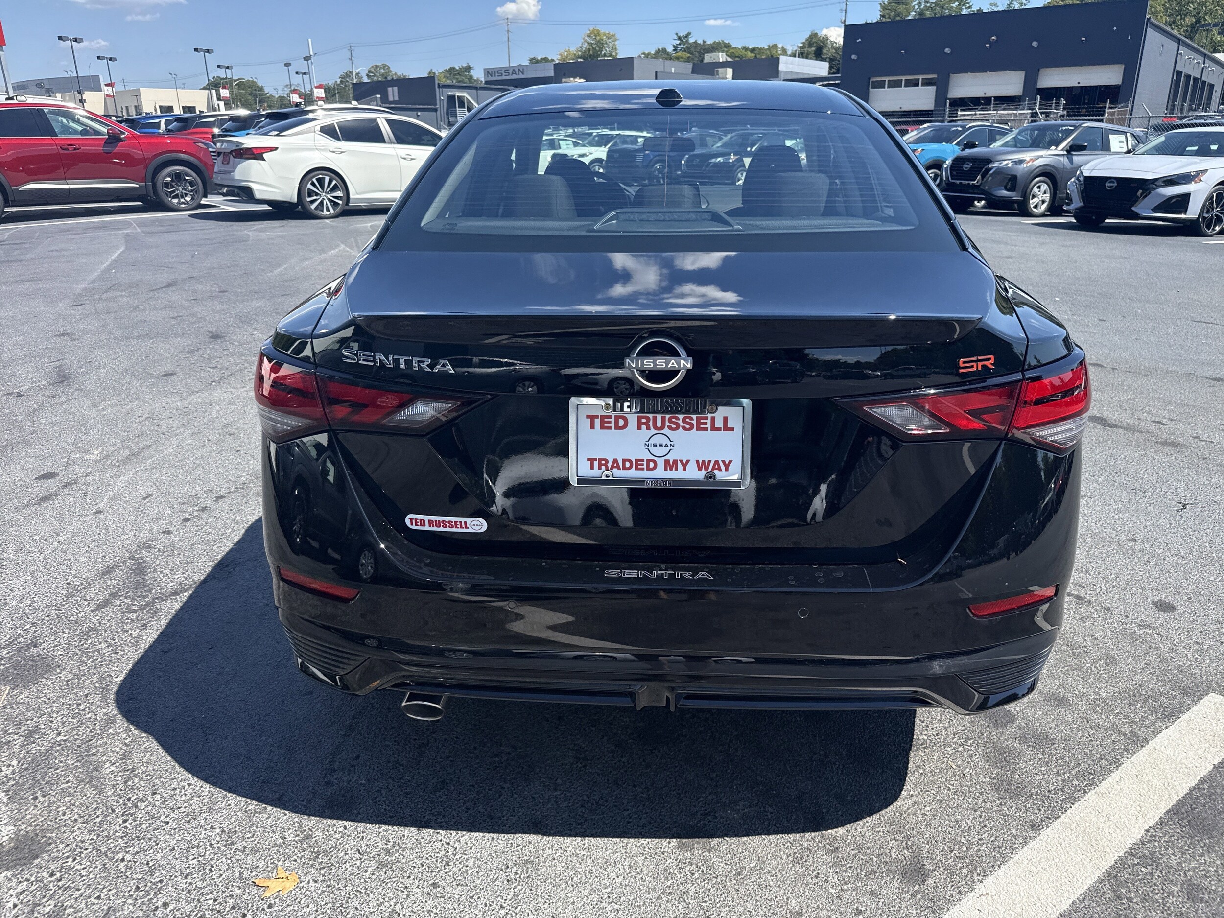 2025 Nissan Sentra SR photo 3