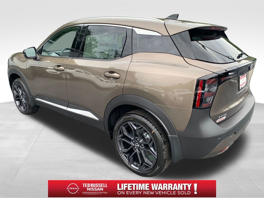 New 2026 Nissan Kicks SR SUV