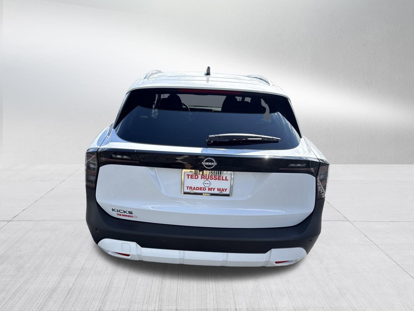 2026 Nissan Kicks SV photo 4