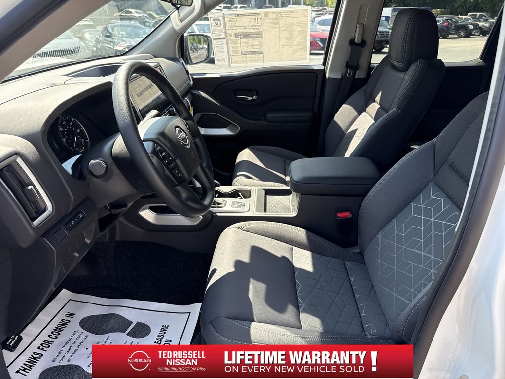 2026 Nissan Frontier SV - Photo 15