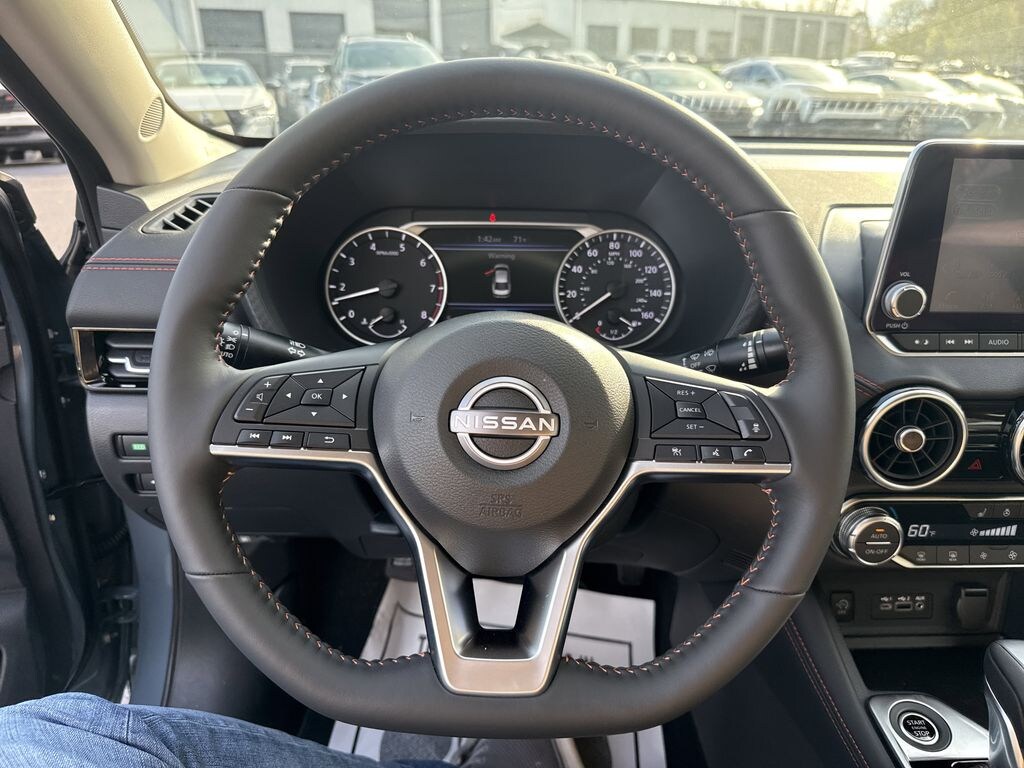 New 2025 Nissan Sentra SR Sedan