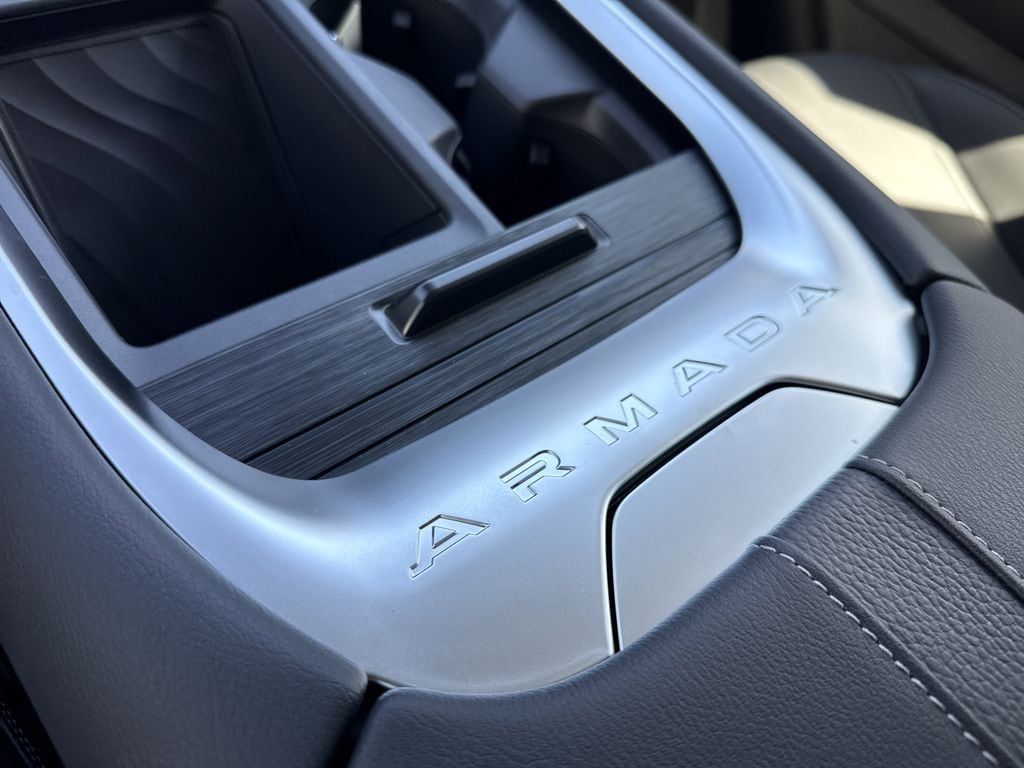 2025 Nissan Armada SV - Photo 24