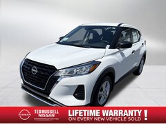 2025 Nissan Kicks Play S SUV