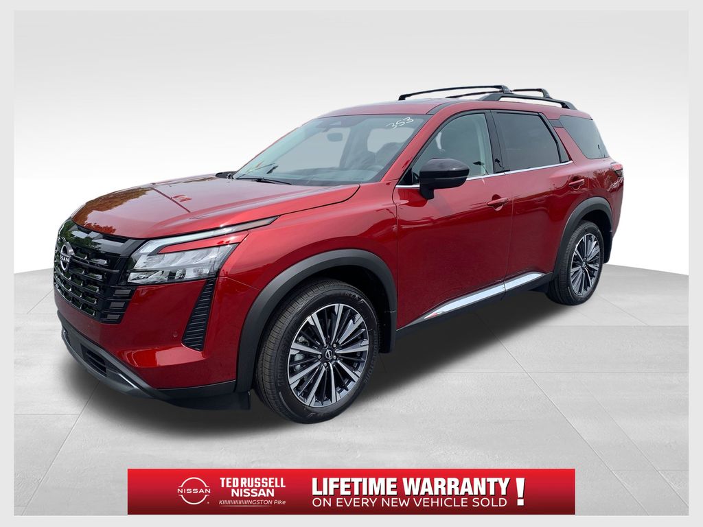 2026 Nissan Pathfinder Platinum 2WD's photo