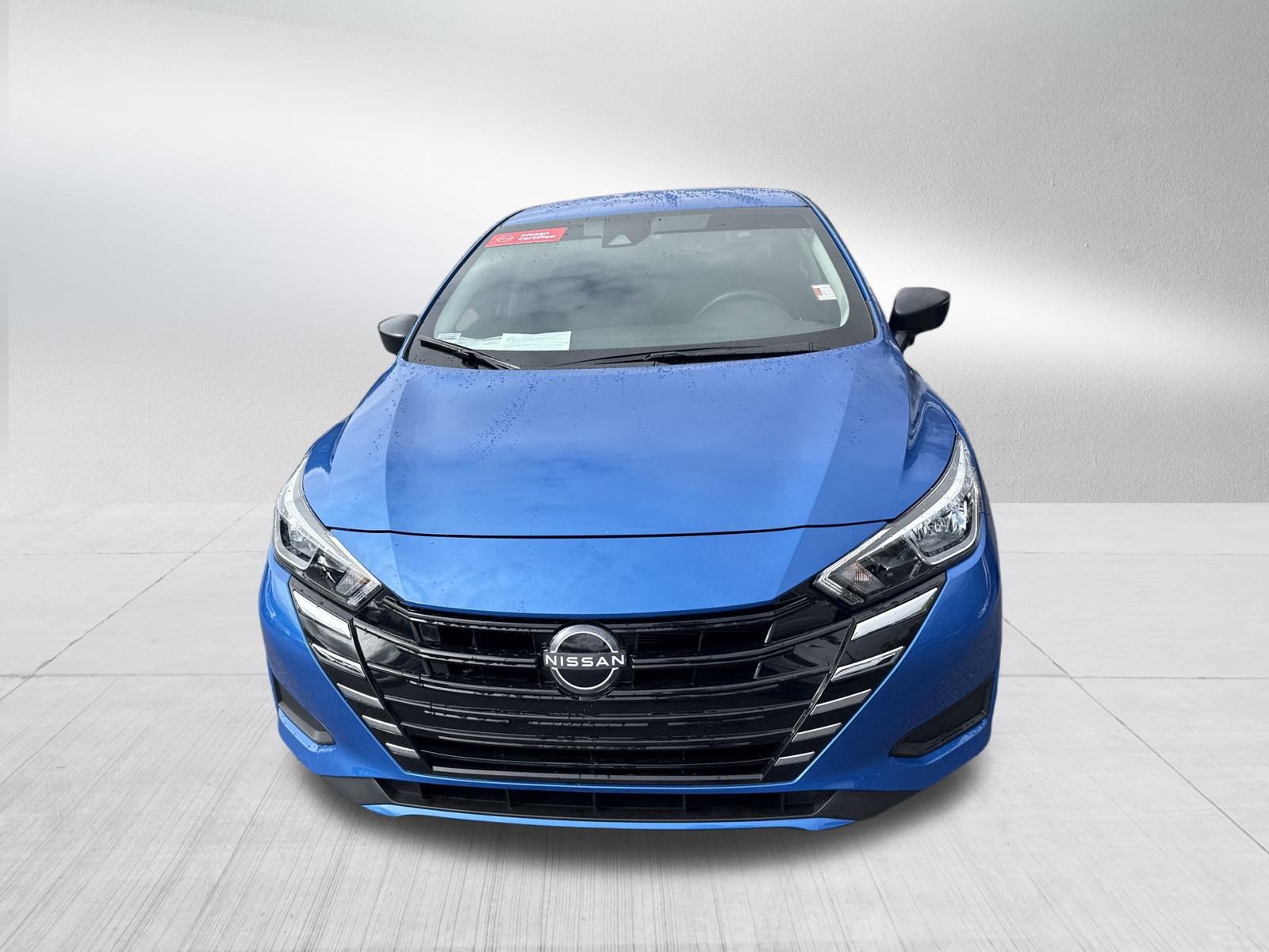 2024 Nissan Versa 1.6 S photo 2