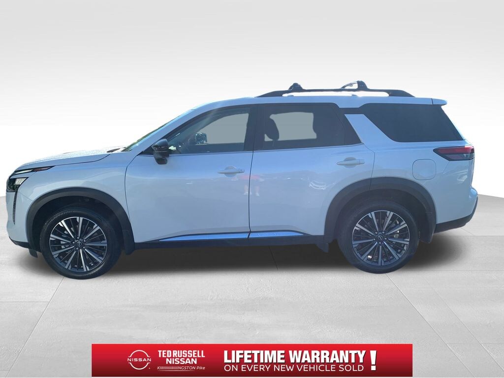 New 2026 Nissan Pathfinder Platinum SUV