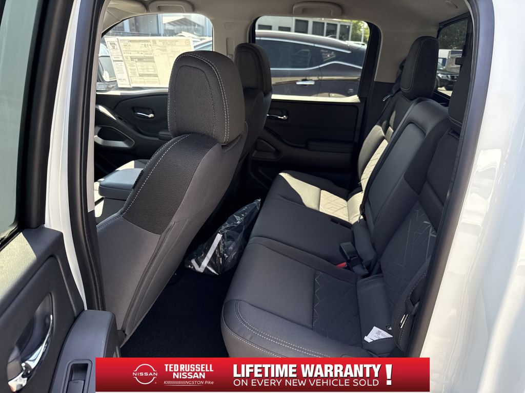 2026 Nissan Frontier SV - Photo 16