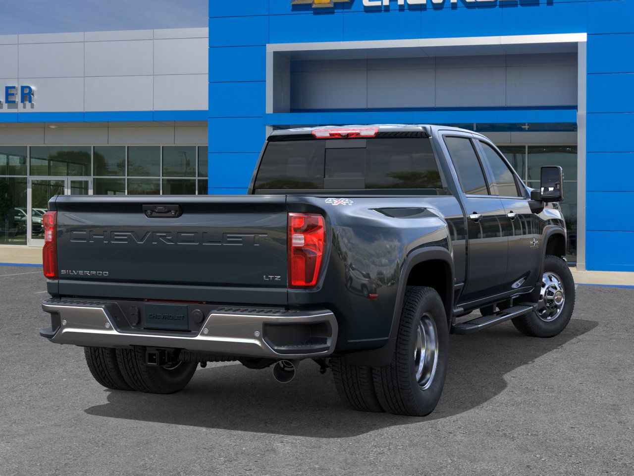 2026 Chevrolet Silverado 3500HD LTZ photo 4