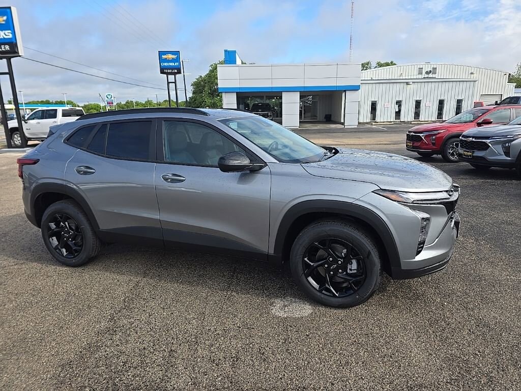 New 2026 Chevrolet Trax LT SUV