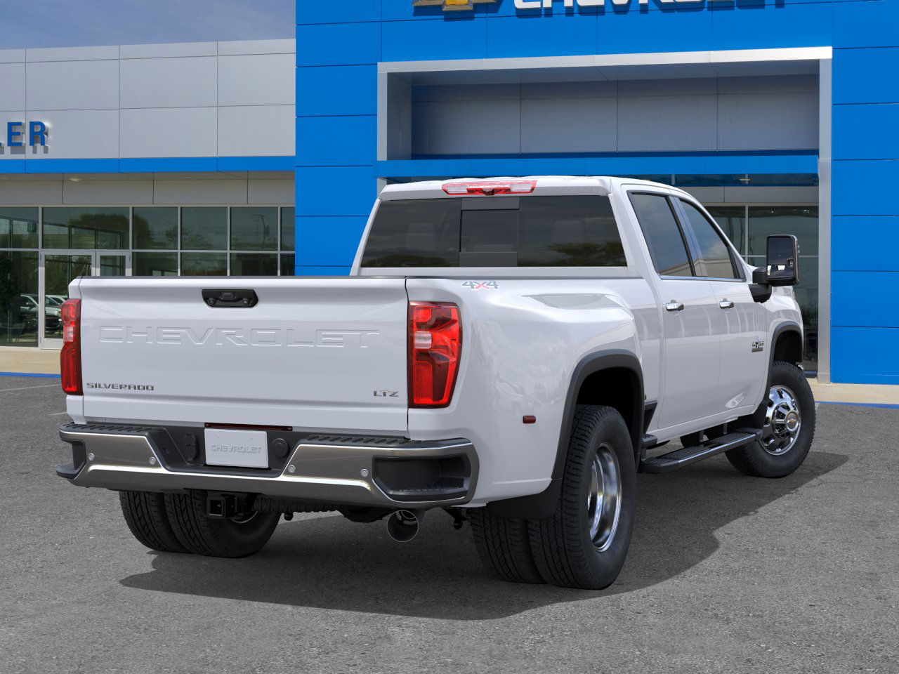 2026 Chevrolet Silverado 3500HD LTZ photo 4