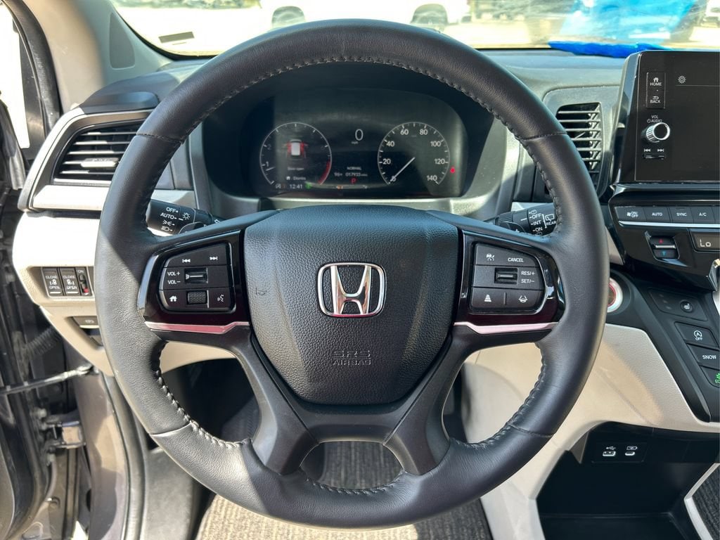 2025 Honda Odyssey EX-L - Photo 16