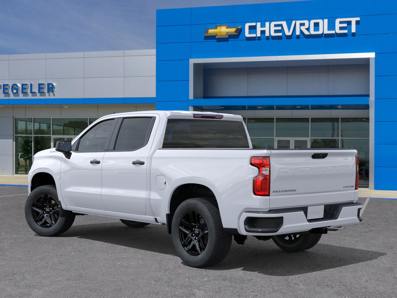 2026 Chevrolet Silverado 1500 Custom photo 3