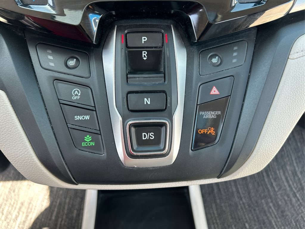 2025 Honda Odyssey EX-L - Photo 23