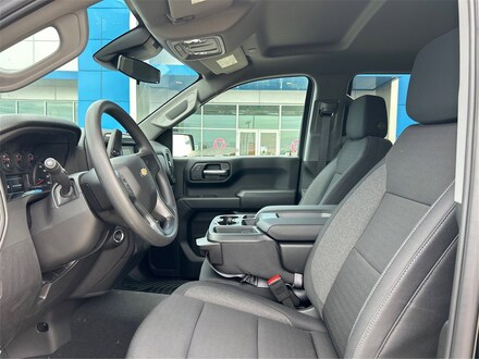 2025 Chevrolet Silverado 1500 Custom Truck