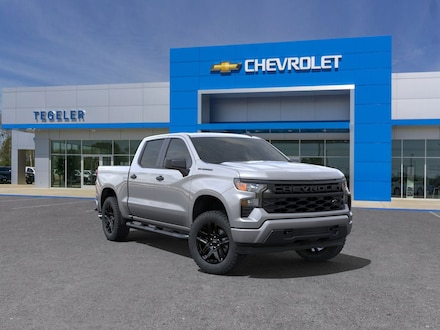 2025 Chevrolet Silverado 1500 Custom Truck
