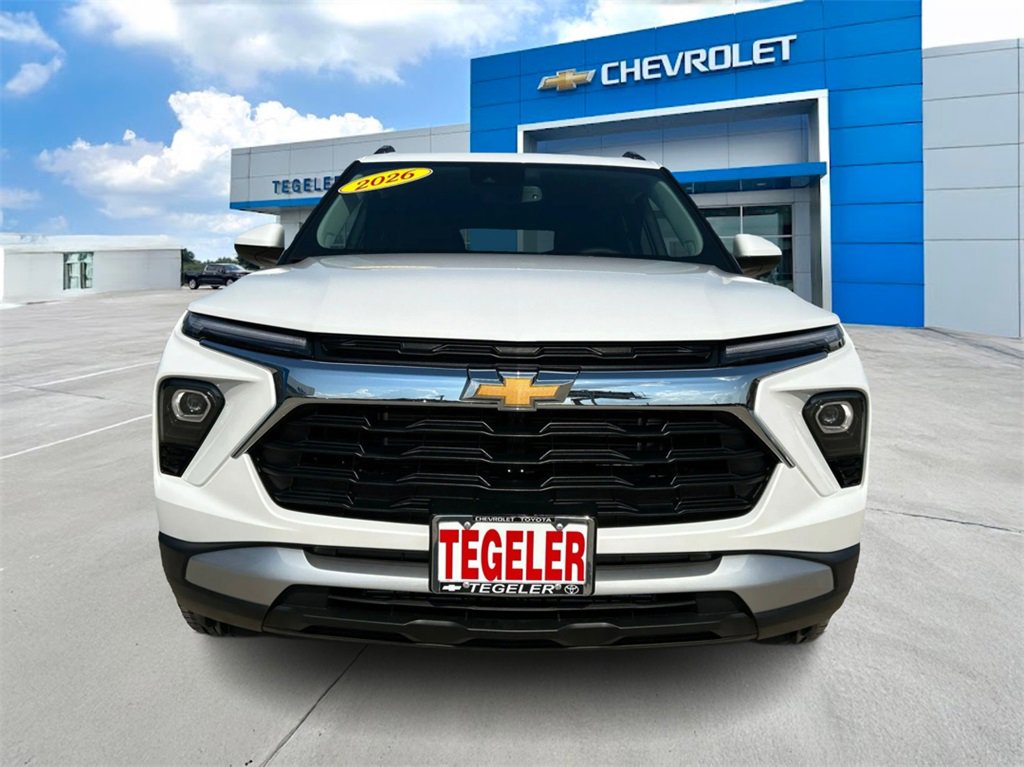 2026 Chevrolet Trailblazer LT photo 2