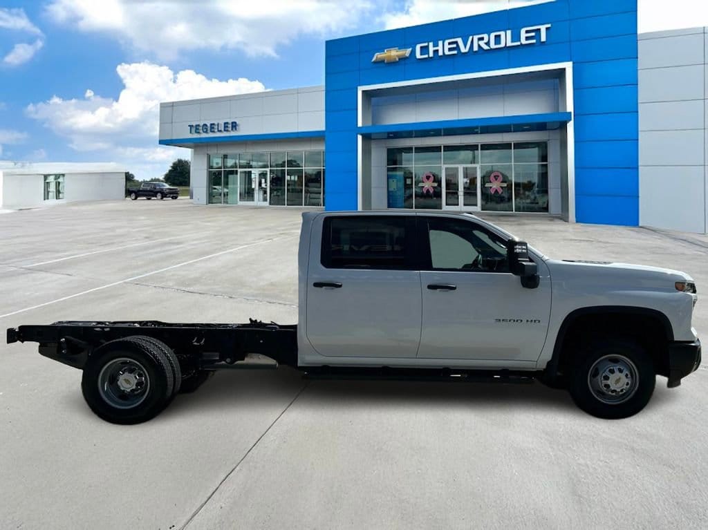 New 2026 Chevrolet Silverado 3500 HD Chassis Cab Work Truck Truck