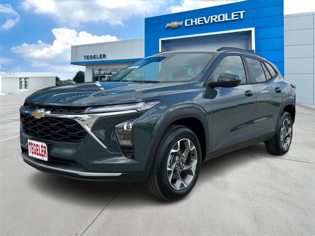 2026 Chevrolet Trax LT's photo