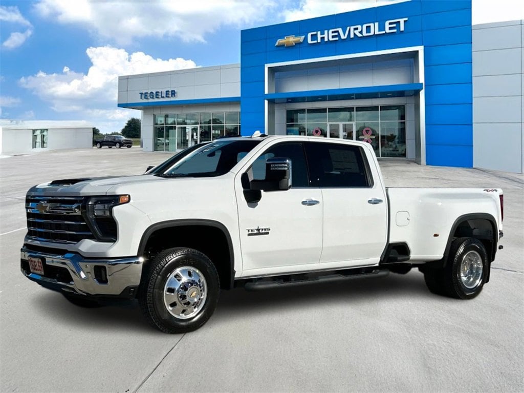 2026 Chevrolet Silverado 3500HD LTZ's photo