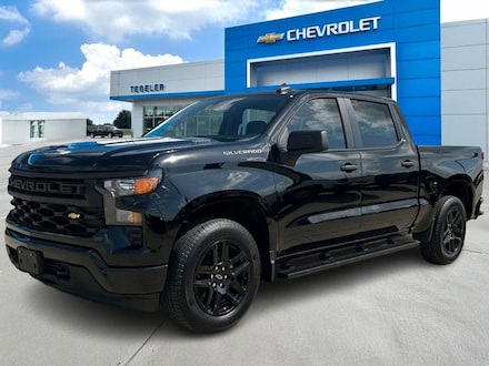 2025 Chevrolet Silverado 1500 Custom Truck