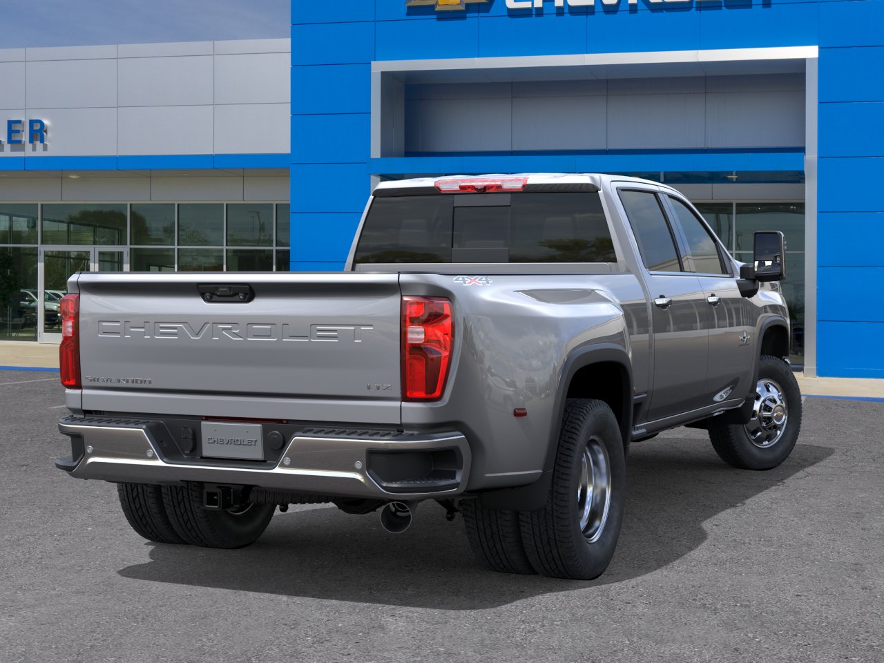 2026 Chevrolet Silverado 3500 HD LTZ - Photo 4