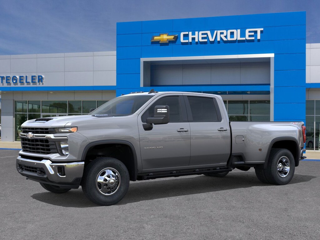 New 2026 Chevrolet Silverado 3500 HD LT DRW Truck