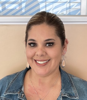 Staff member Josie from ID_177e6781183f