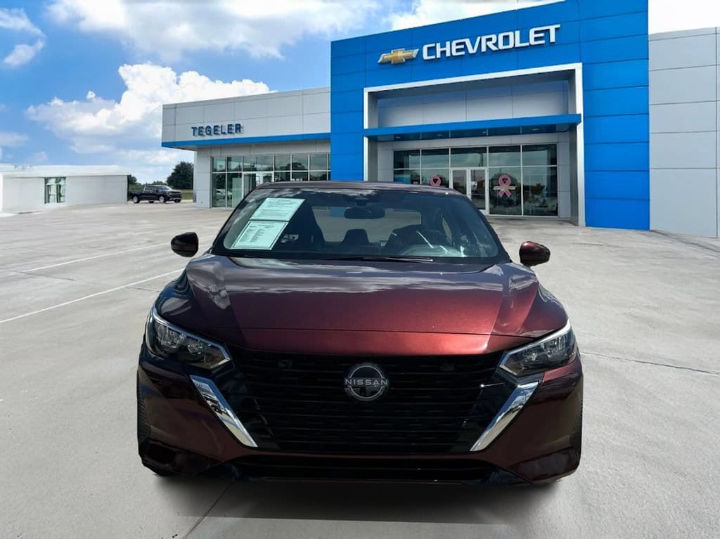 Used 2025 Nissan Sentra SV with VIN 3N1AB8CV3SY394688 for sale in Sealy, TX