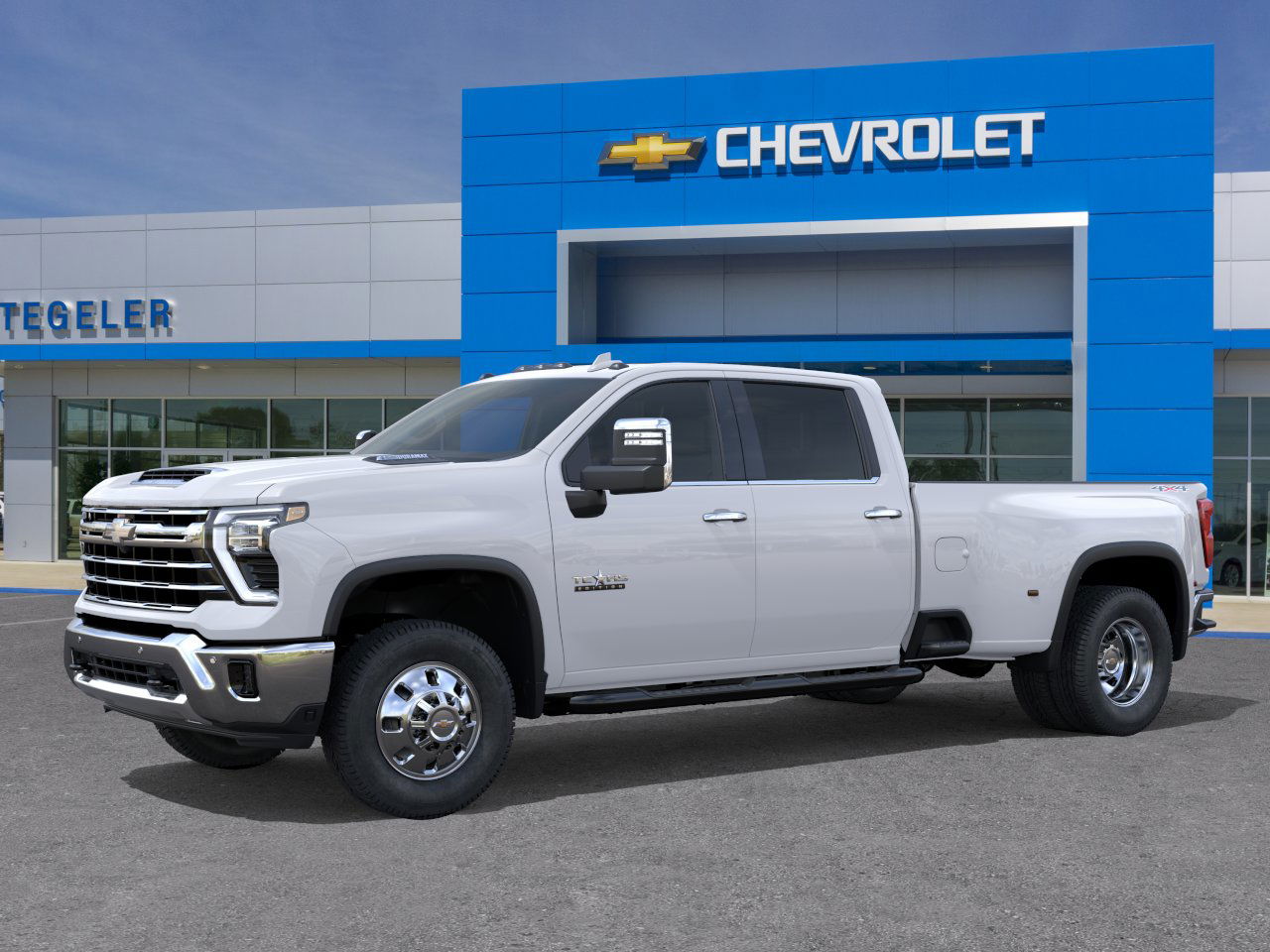 2026 Chevrolet Silverado 3500HD LTZ photo 2