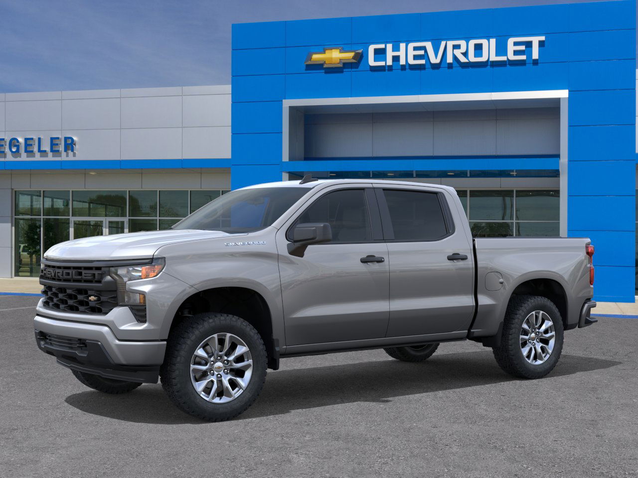 2026 Chevrolet Silverado 1500 Custom photo 2