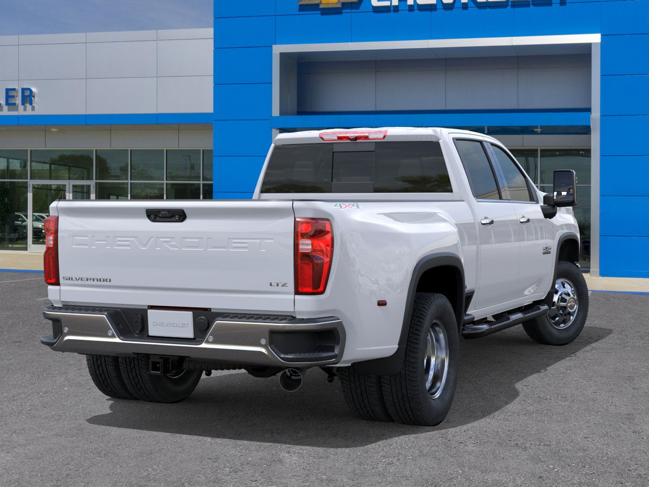 2026 Chevrolet Silverado 3500HD LTZ photo 4