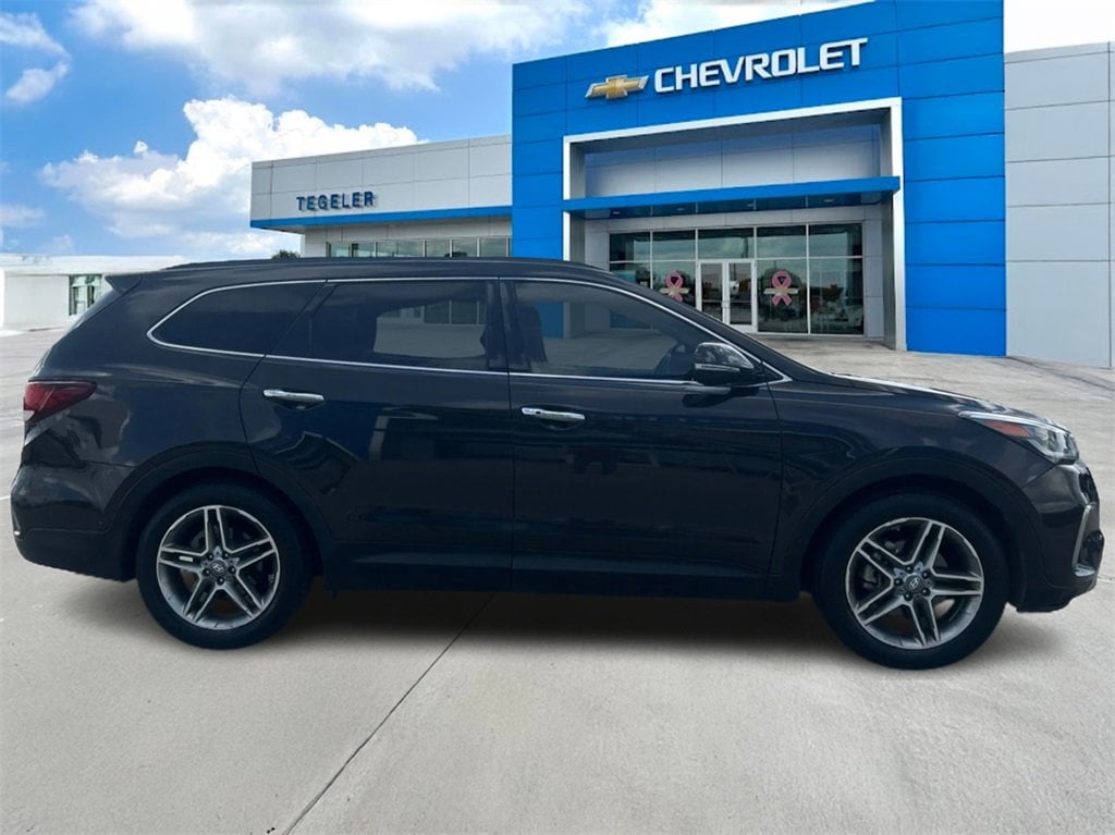 Used 2017 Hyundai Santa Fe SE Ultimate