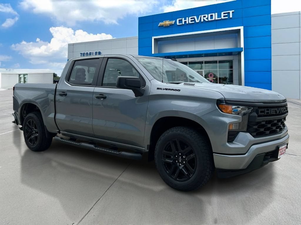 New 2026 Chevrolet Silverado 1500 Custom Truck