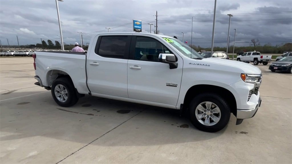 Used 2023 Chevrolet Silverado 1500 LT with VIN 3GCPACEK9PG110946 for sale in Sealy, TX