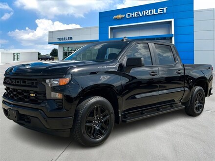 2025 Chevrolet Silverado 1500 Custom Truck