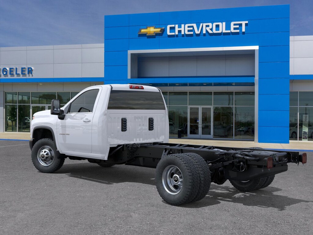 New 2026 Chevrolet Silverado 3500 HD Chassis Cab Work Truck Truck