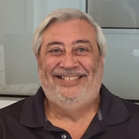 Staff member Mike Fries from ID_db92f1dfadd2