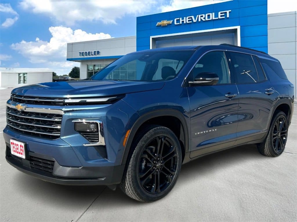 2026 Chevrolet Traverse LT's photo
