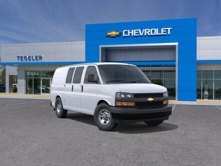 2025 Chevrolet Express Cargo 2500 WT Van