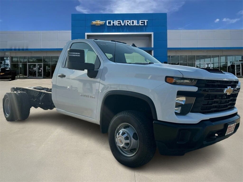 New 2025 Chevrolet Silverado 3500 HD Chassis Cab Work Truck Truck