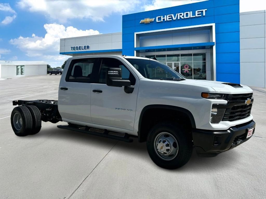 New 2026 Chevrolet Silverado 3500 HD Chassis Cab Work Truck Truck