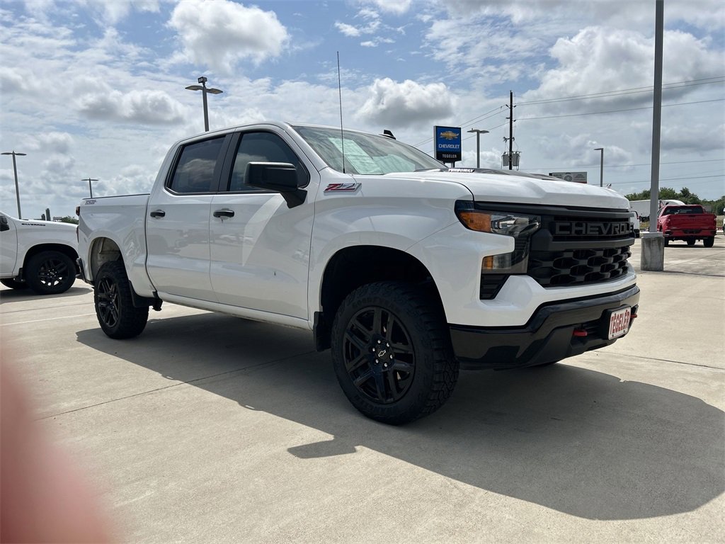 Used 2024 Chevrolet Silverado 1500 Custom with VIN 3GCPDCEK3RG362430 for sale in Sealy, TX