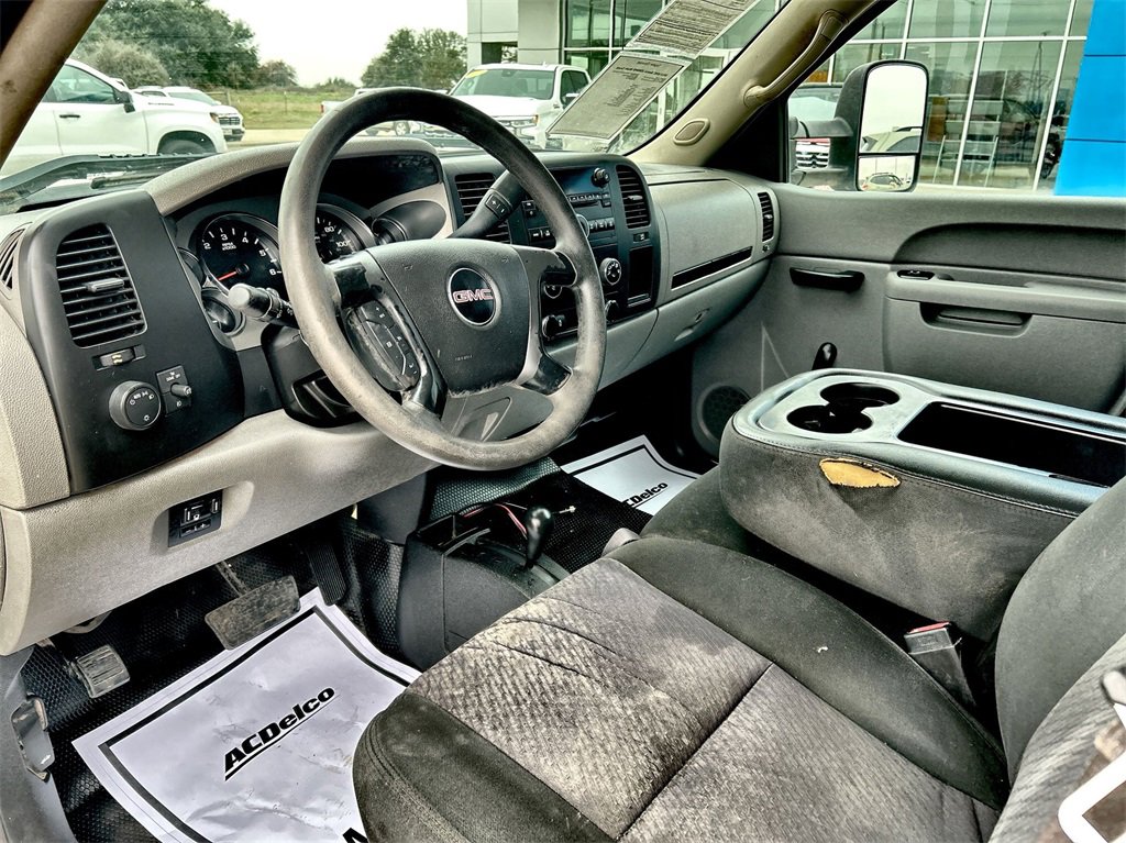 Used 2013 GMC Sierra 2500HD Work Truck with VIN 1GT12ZCG8DF205807 for sale in Sealy, TX