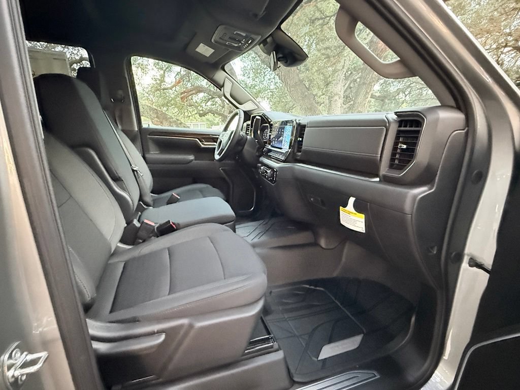 2026 Chevrolet Silverado 1500 LT - Photo 13