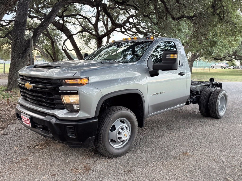 2026 Chevrolet Silverado 3500 Chassis Cab